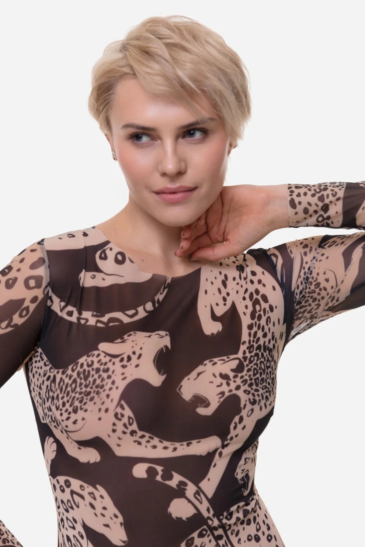 Closed Back One-piece Swimsuit with Sleeves "Wild Cat"