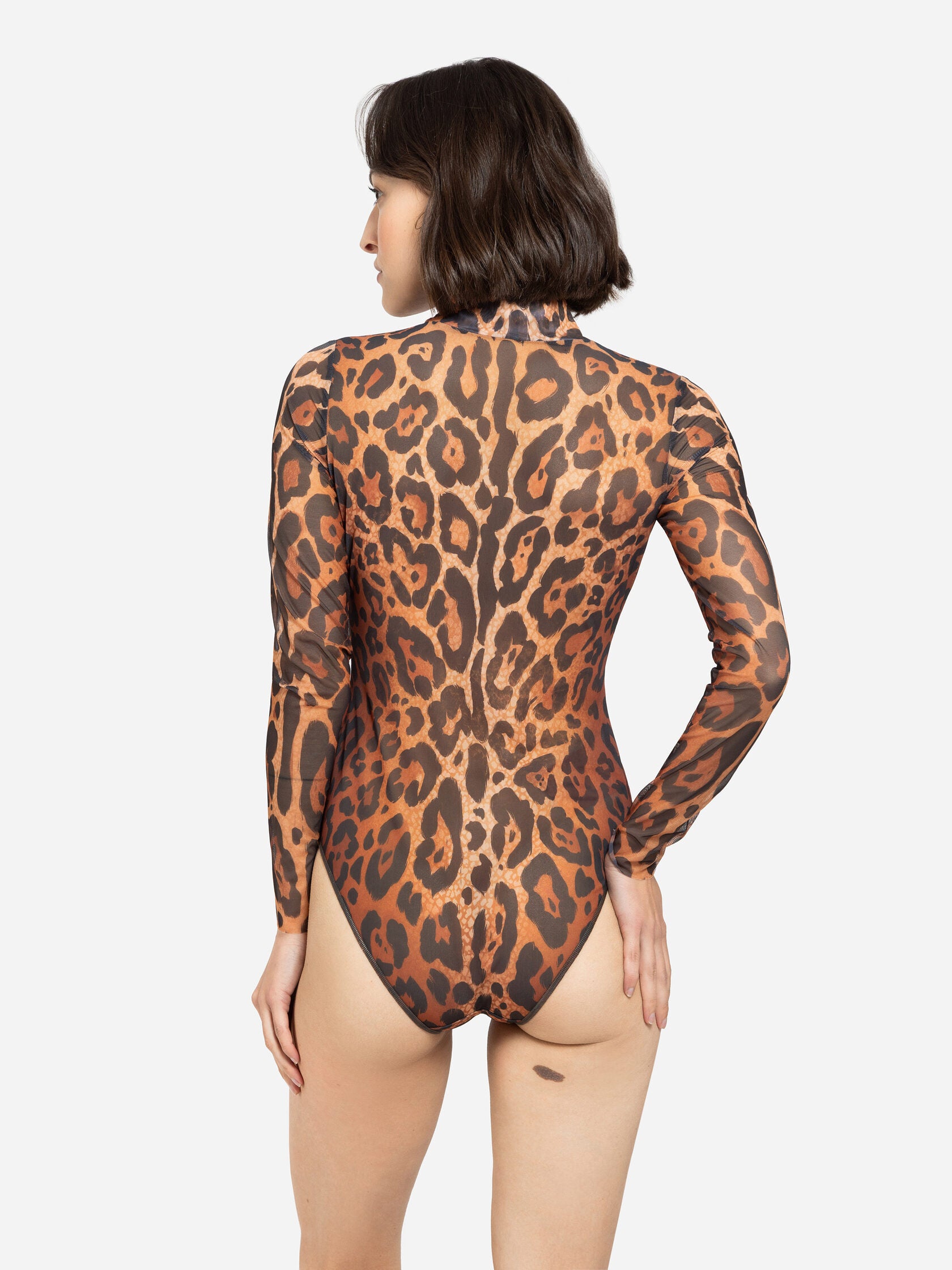 Zipper swimsuit with sleeves "Leopard 25"